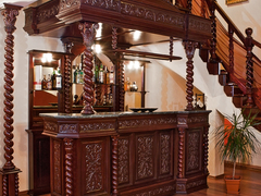 Solid Wood Home Bar Furniture