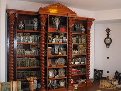 Solid Wood Bookcase with spiral columns