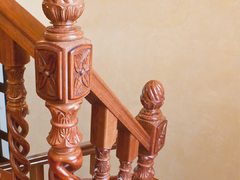 Spiral Newel with Carved Neck and Head SNCNH